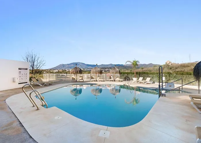 Modern 3br Near The Beach- Le Mirage In Cancelada Апартаменты *