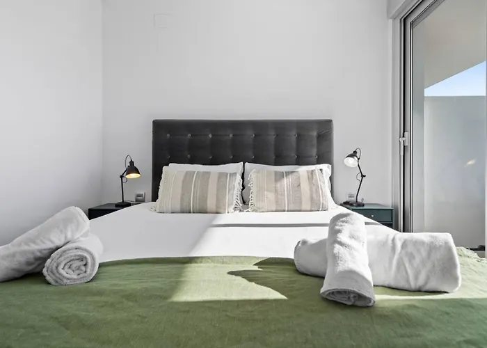 Modern 3br Near The Beach- Le Mirage In Cancelada Апартаменты Эстепона