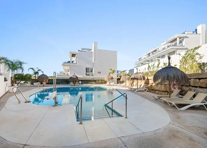 Modern 3br Near The Beach- Le Mirage In Cancelada Апартаменты *