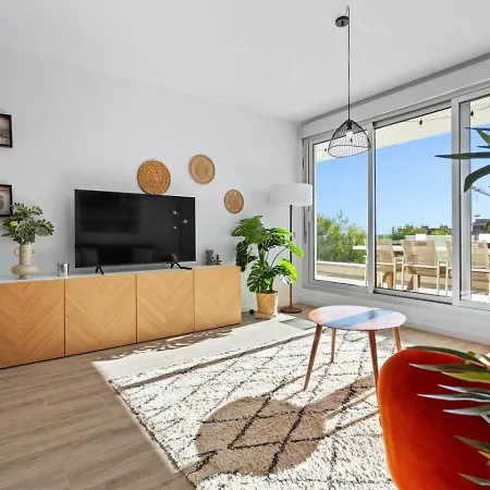 Modern 3br Near The Beach- Le Mirage In Cancelada דירה *