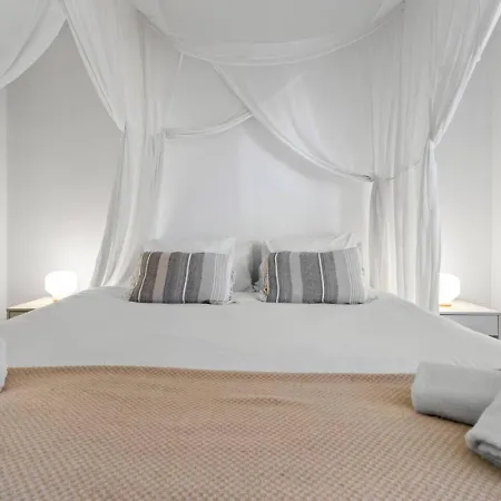 Modern 3br Near The Beach- Le Mirage In Cancelada Estepona